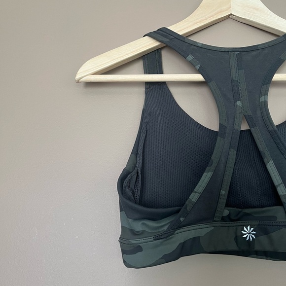 {Athleta} Contender Printed Racerback Sports Bra in Black Olive Camo - Small - Picture 5 of 8